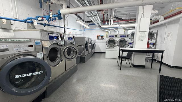 9707 63rd Road 8G, Rego Park, NY 11374