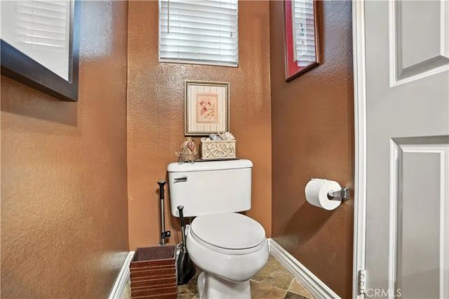 15636 Vista Way 104, Lake Elsinore, CA 92532
