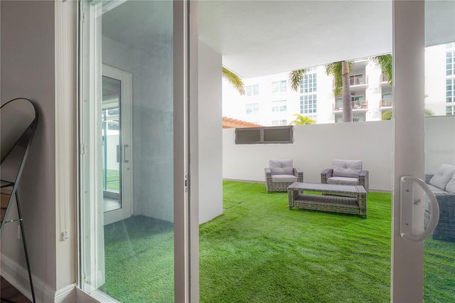 1238 E KENNEDY BOULEVARD 402, Tampa, FL 33602