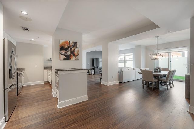 1238 E KENNEDY BOULEVARD 402, Tampa, FL 33602