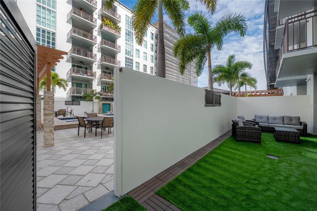 1238 E KENNEDY BOULEVARD 402, Tampa, FL 33602