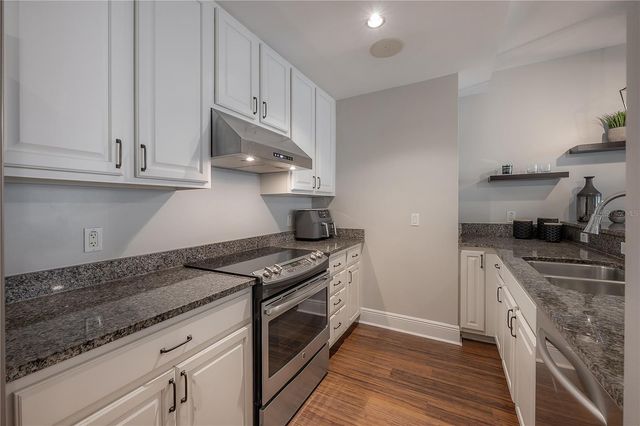 1238 E KENNEDY BOULEVARD 402, Tampa, FL 33602