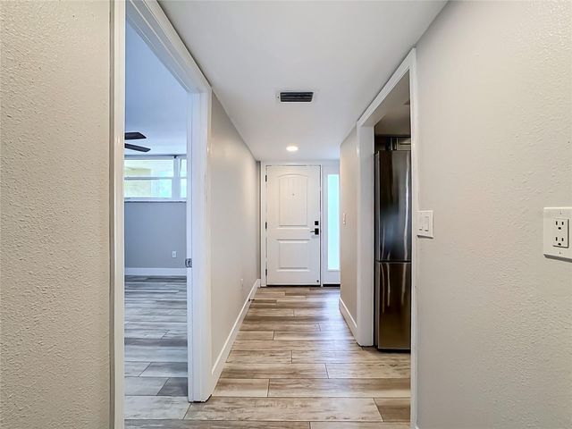 8750 MIDNIGHT PASS ROAD 501C, Sarasota, FL 34242