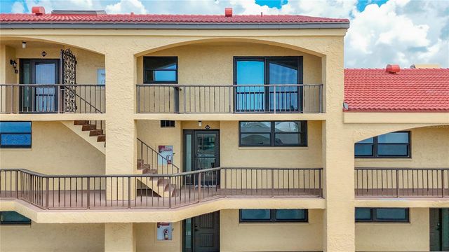 8750 MIDNIGHT PASS ROAD 501C, Sarasota, FL 34242