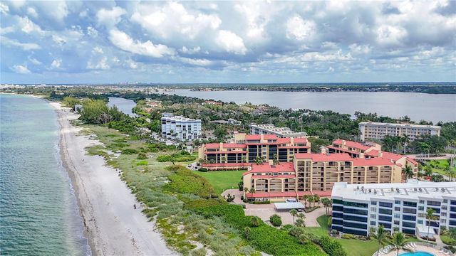 8750 MIDNIGHT PASS ROAD 501C, Sarasota, FL 34242