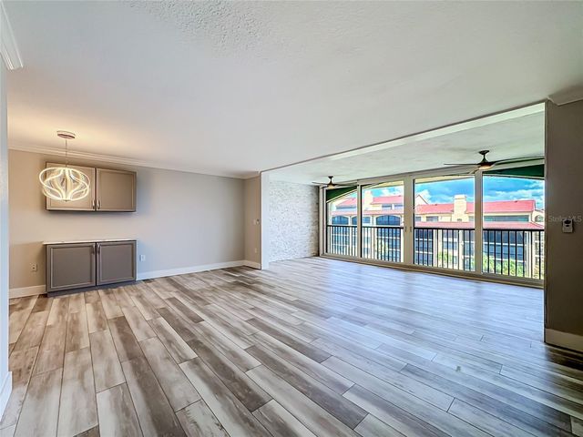 8750 MIDNIGHT PASS ROAD 501C, Sarasota, FL 34242
