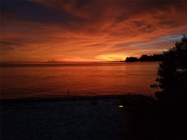 8750 MIDNIGHT PASS ROAD 501C, Sarasota, FL 34242