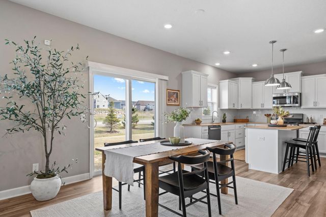 7449 203rd Street W, Lakeville, MN 55044