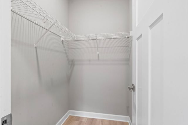 7449 203rd Street W, Lakeville, MN 55044