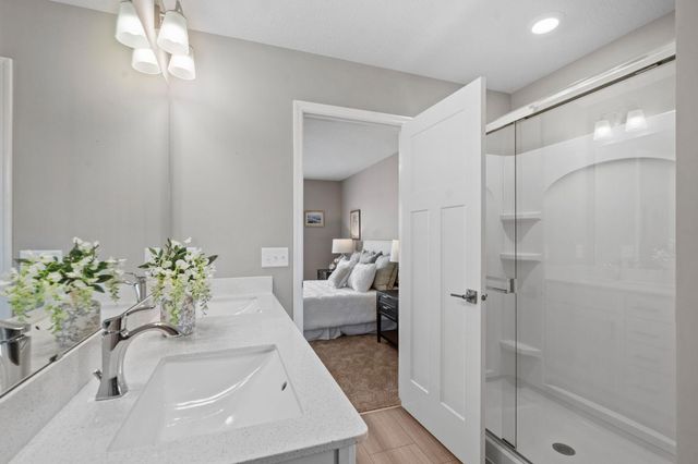 7449 203rd Street W, Lakeville, MN 55044