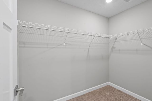 7449 203rd Street W, Lakeville, MN 55044