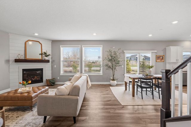 7449 203rd Street W, Lakeville, MN 55044