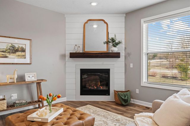 7449 203rd Street W, Lakeville, MN 55044