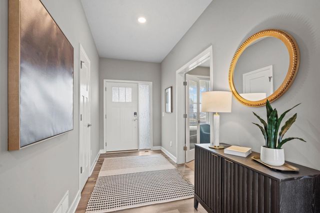 7449 203rd Street W, Lakeville, MN 55044