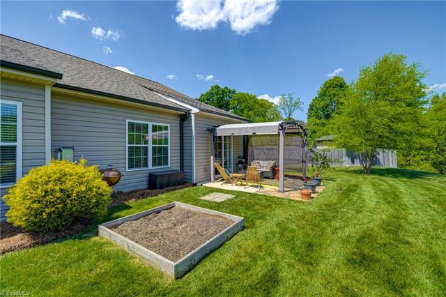 4445 Silo Ridge Court, Clemmons, NC 27012