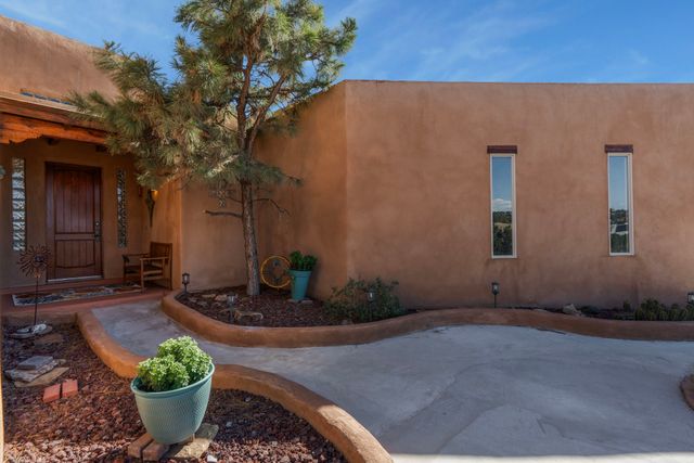 26 Cedar Creek, Placitas, NM 87043