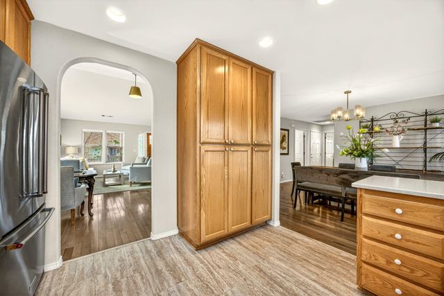 480 Parkside Drive, Ashland, OR 97520