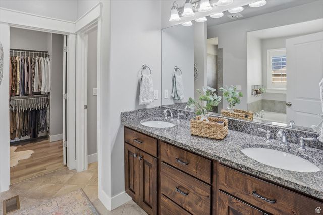 408 W CORNFIELD CIR, Kaysville, UT 84037