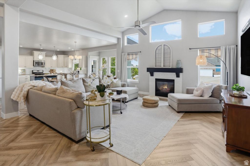 408 W CORNFIELD CIR, Kaysville, UT 84037