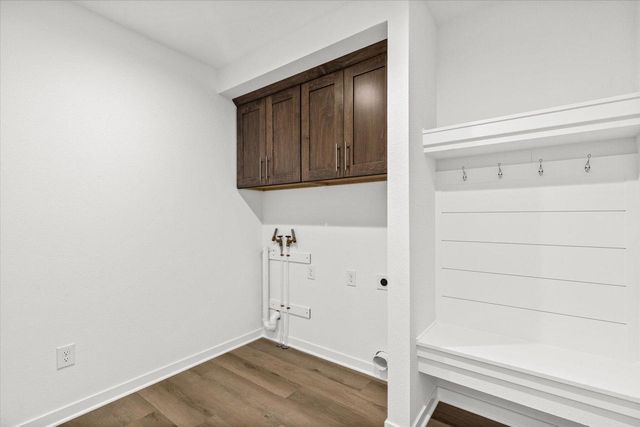 N174W20660 Laurel Springs CIRCLE, Jackson, WI 53037