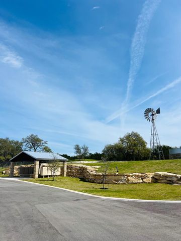 Lot 8 W Flying Owl DR, Johnson City, TX 78636