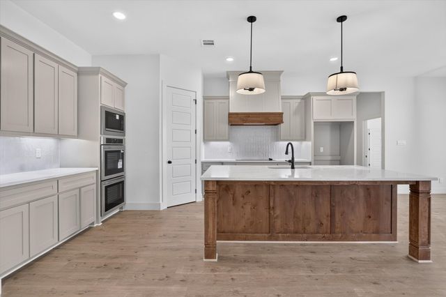 471 Red Bird Drive, Springtown, TX 76082