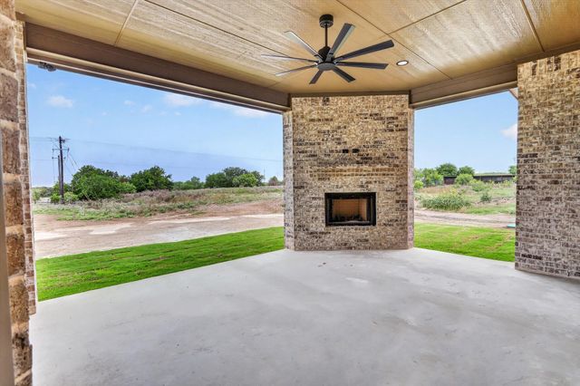 471 Red Bird Drive, Springtown, TX 76082