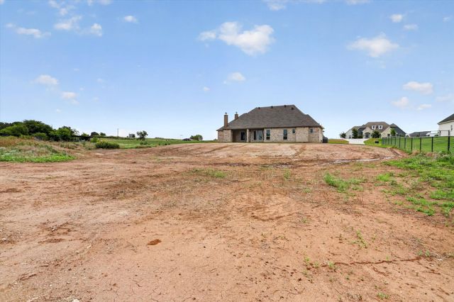 471 Red Bird Drive, Springtown, TX 76082