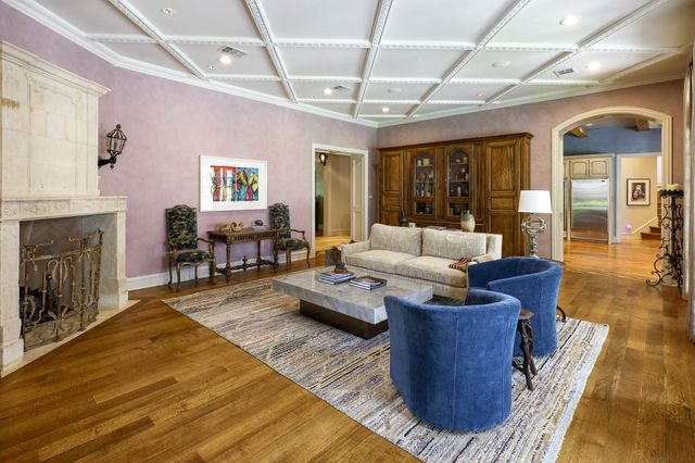 5431 Edlen Drive, Dallas, TX 75220