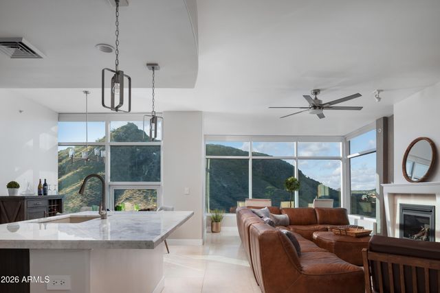 140 E RIO SALADO Parkway 1101, Tempe, AZ 85281