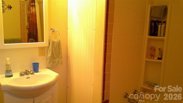 41 Shirdash Drive, Maggie Valley, NC 28751