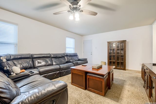 10018 Big Spring Ln, San Antonio, TX 78223