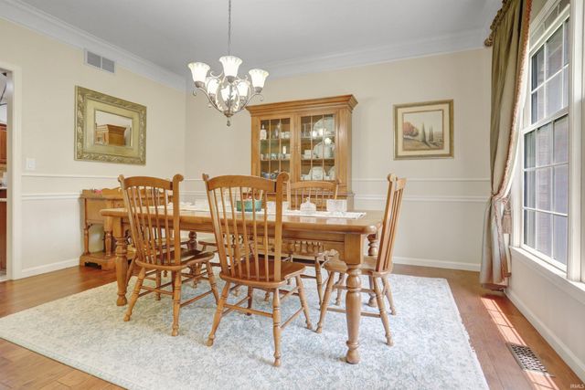 7344 Timber View Drive, Newburgh, IN 47630