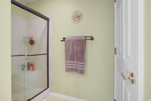 7344 Timber View Drive, Newburgh, IN 47630