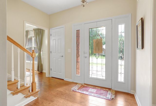7344 Timber View Drive, Newburgh, IN 47630
