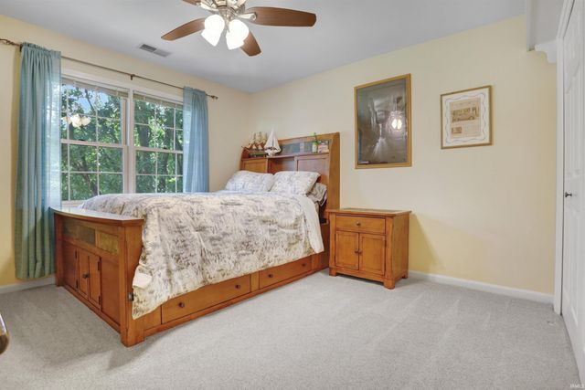 7344 Timber View Drive, Newburgh, IN 47630