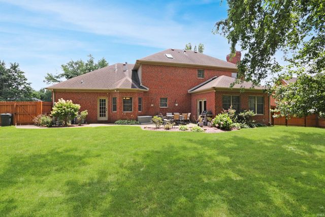 7344 Timber View Drive, Newburgh, IN 47630