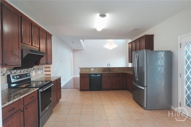 25 Litchfield Drive, Savannah, GA 31419