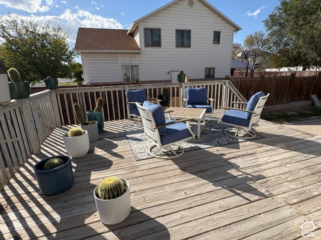 7522 S HIGHLAND HOLLOW COVE CV, West Jordan, UT 84084