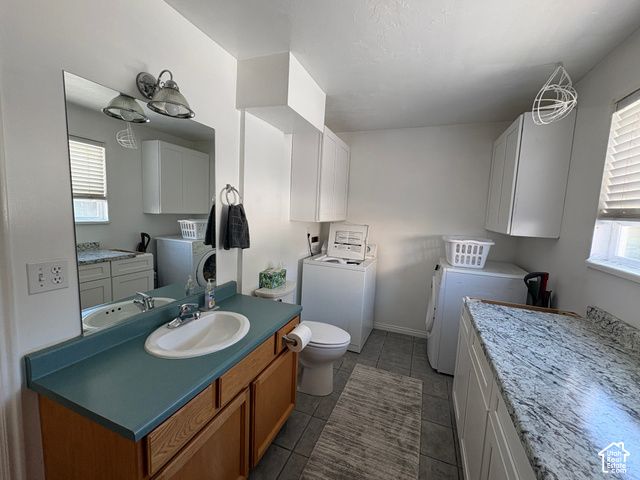 7522 S HIGHLAND HOLLOW COVE CV, West Jordan, UT 84084