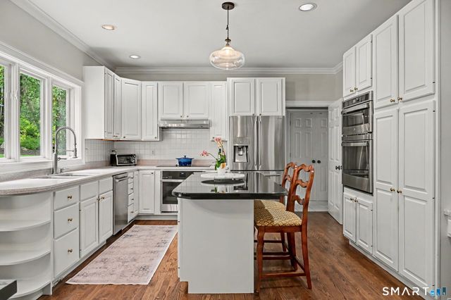 380 Black Rock Turnpike, Redding, CT 06896