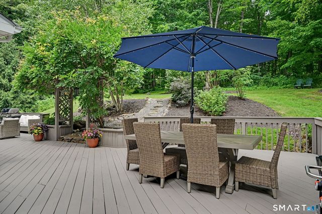 380 Black Rock Turnpike, Redding, CT 06896