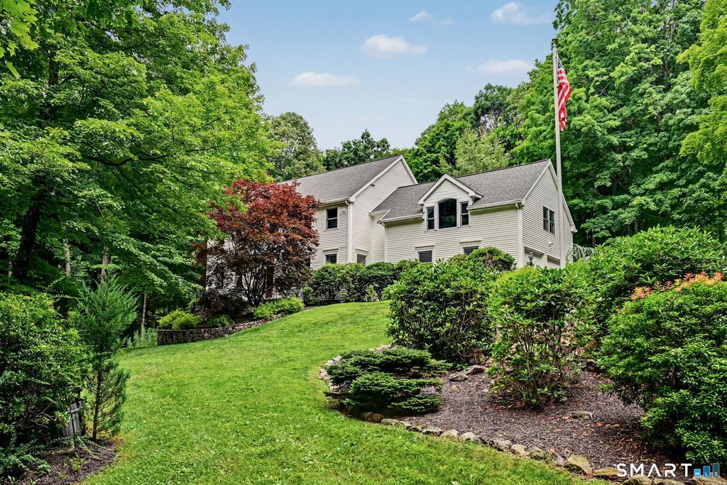 380 Black Rock Turnpike, Redding, CT 06896