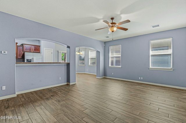 12569 WOLF BERRY Drive, El Paso, TX 79928