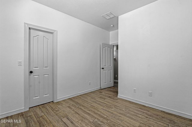 12569 WOLF BERRY Drive, El Paso, TX 79928