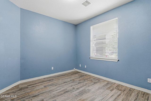 12569 WOLF BERRY Drive, El Paso, TX 79928