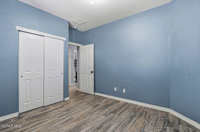 12569 WOLF BERRY Drive, El Paso, TX 79928