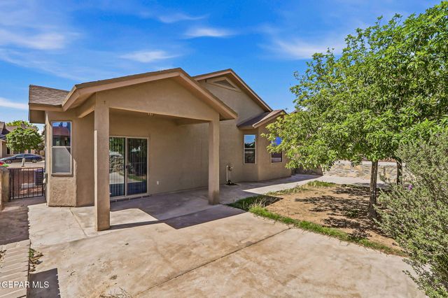12569 WOLF BERRY Drive, El Paso, TX 79928