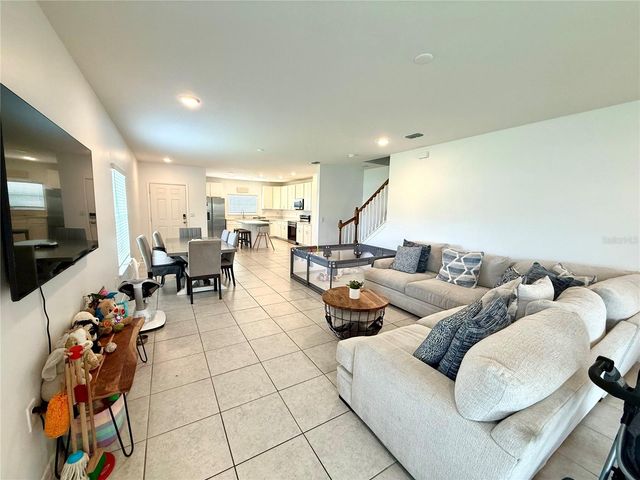 4910 CORAL CASTLE DRIVE, Kissimmee, FL 34746