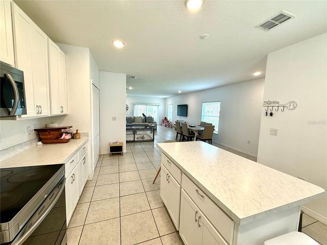 4910 CORAL CASTLE DRIVE, Kissimmee, FL 34746